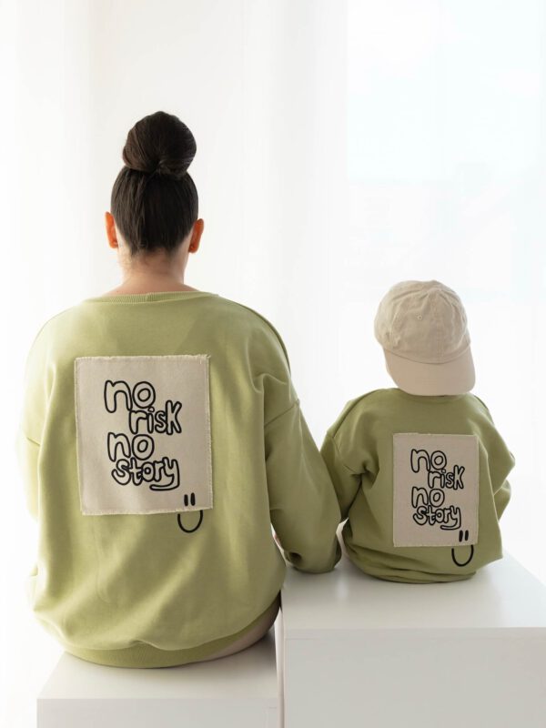 mini_me_sweater_matcha