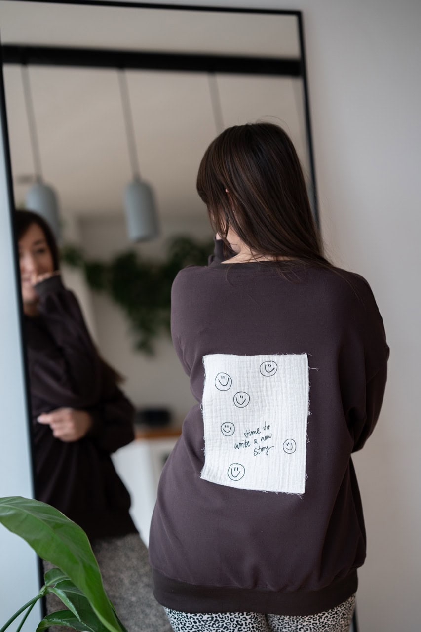 Sweater „time to write a new story“ – Bild 5