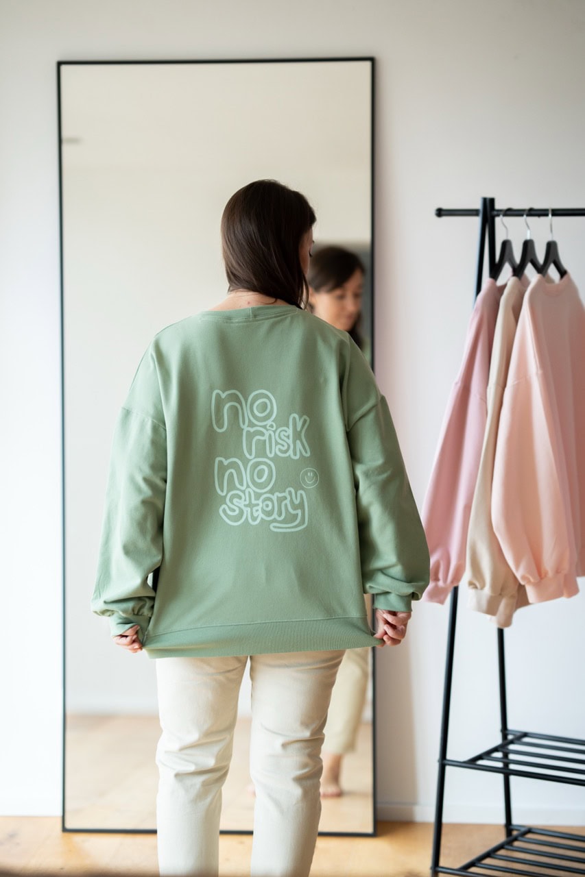 Sweater oversize matcha – Bild 4