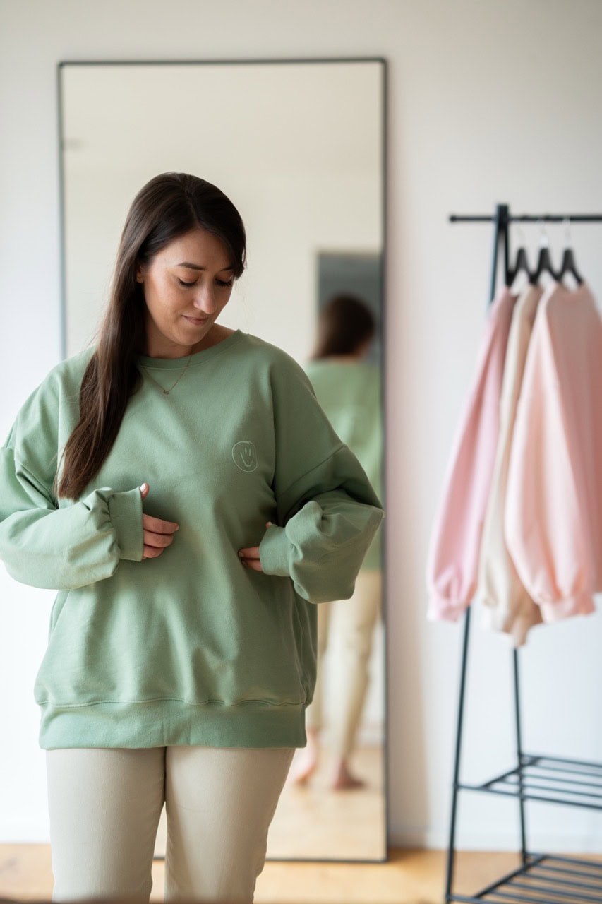 Sweater oversize matcha – Bild 10