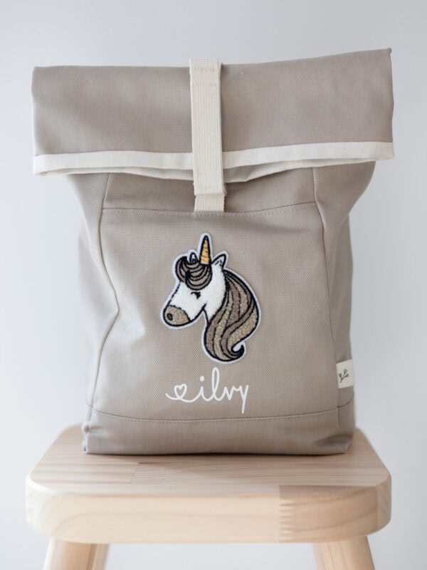 Kinderrucksack Einhorn mit Namen Rolltop