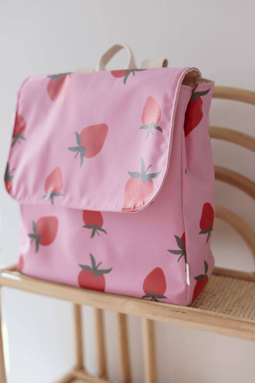 Kinderrucksack Kitarucksack Erdbeere – Bild 3